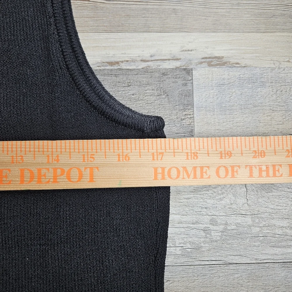 St. John Basics Black Tank Top Small - Picture 8 of 8